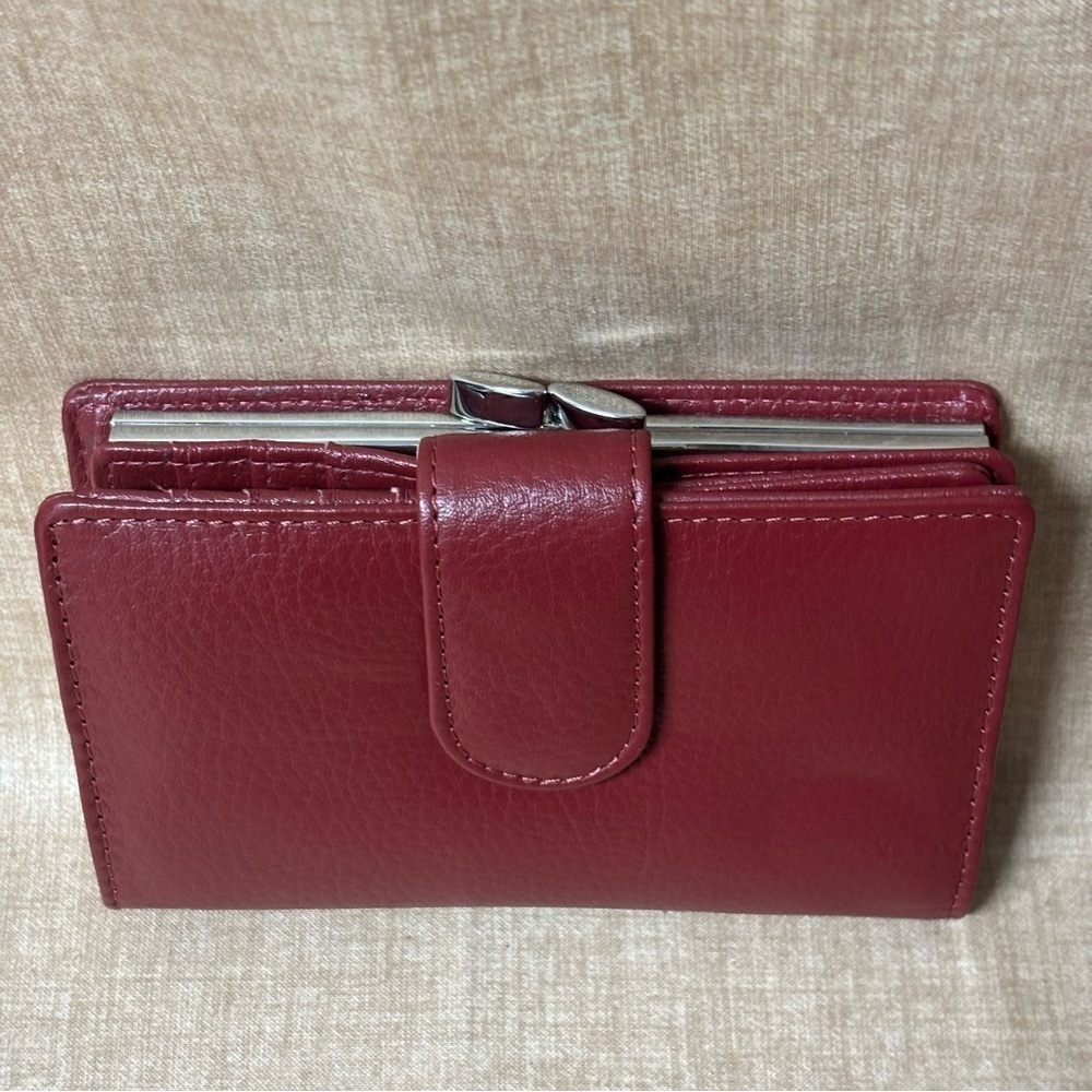 Mundi® Rio Leather Indexer Wallet - Picture 2 of 7